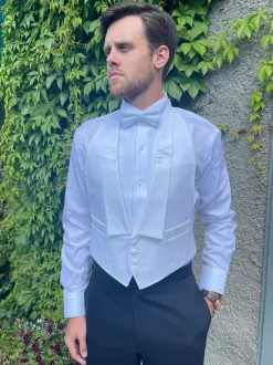 Frislid - HVIT LIVKJOLEVEST