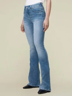 Lois - RAVAL-16 STONE DAMAGE