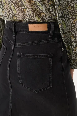 Part Two IC Comp. - LEJA SKIRT