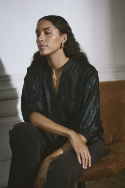 SOAKED IN LUXURY - SL ELVIE AMILY BLOUSE 3/4